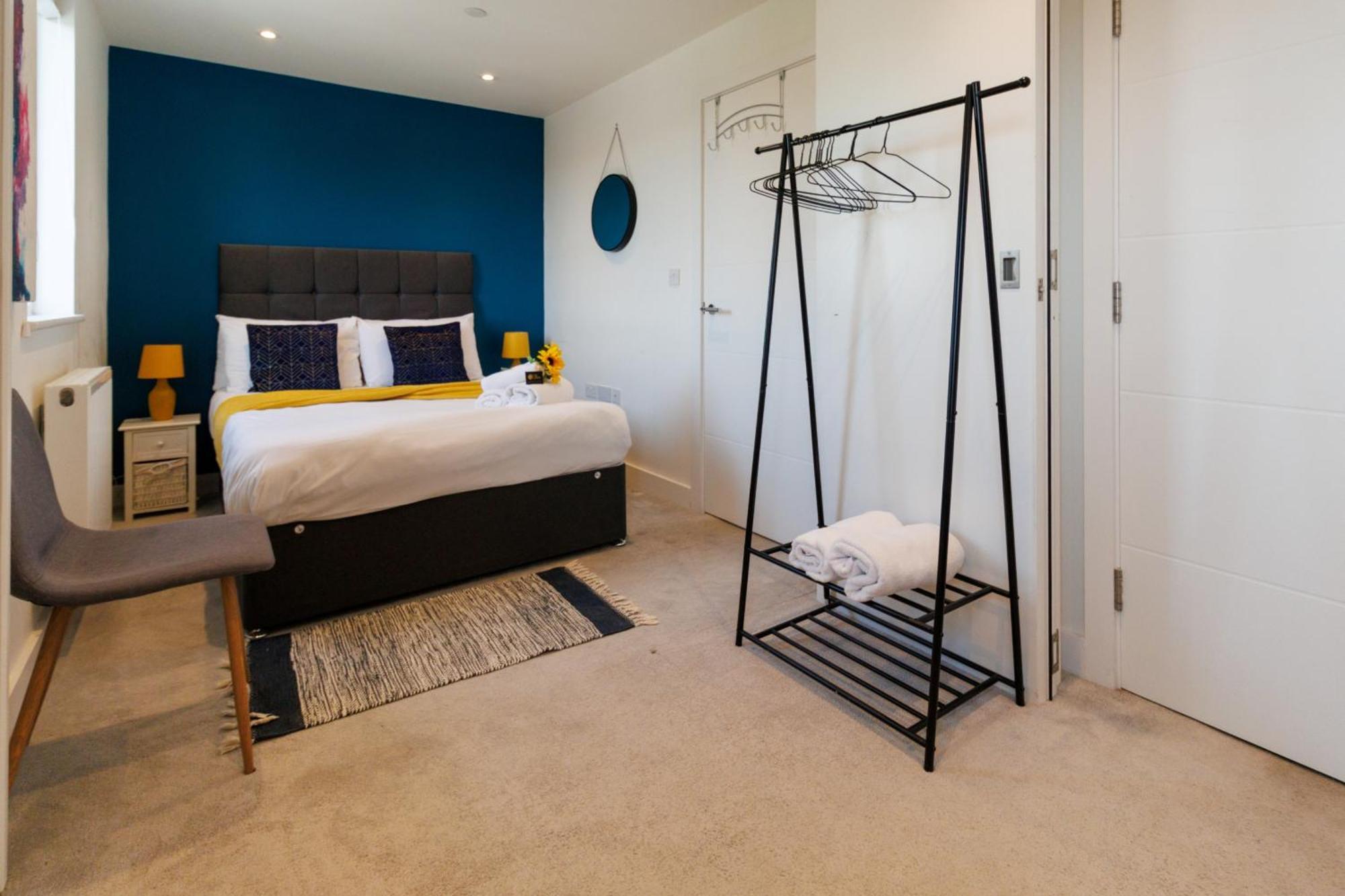 City Centre, Sleeps 7, Stunning Views & Parking, Interconnected Rooms Long Stay Work Contractor Leisure, Diamond Penthouse เคมบริดจ์ ภายนอก รูปภาพ